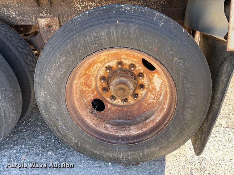 image for item DN0091 1986 Timpte  grain trailer