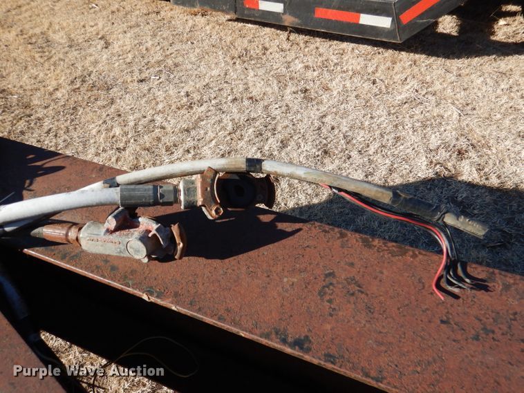 image for item DR0831 1996 Jantz  combine trailer