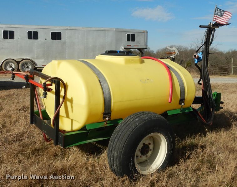image for item EY9775 Ag Spray TR300E  turf sprayer