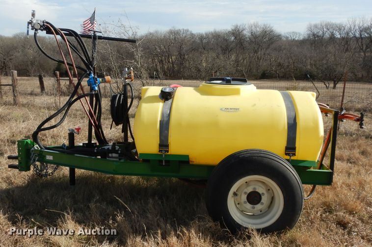 image for item EY9775 Ag Spray TR300E  turf sprayer