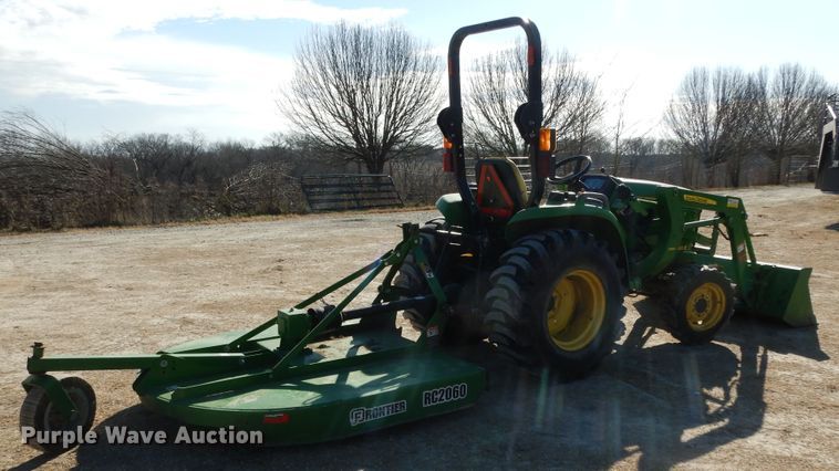 image for item EY9780 2016 John Deere 3032E  MFWD tractor