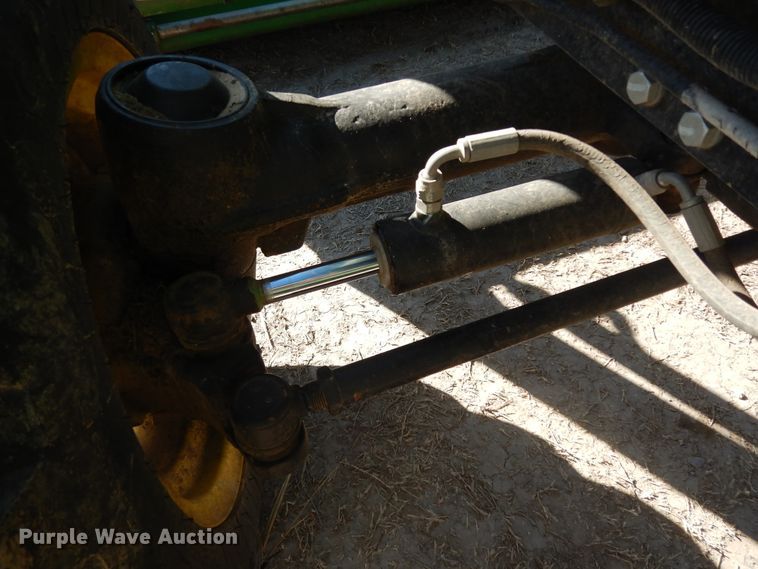 image for item EY9780 2016 John Deere 3032E  MFWD tractor