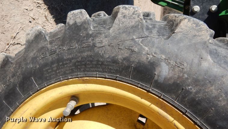 image for item EY9780 2016 John Deere 3032E  MFWD tractor