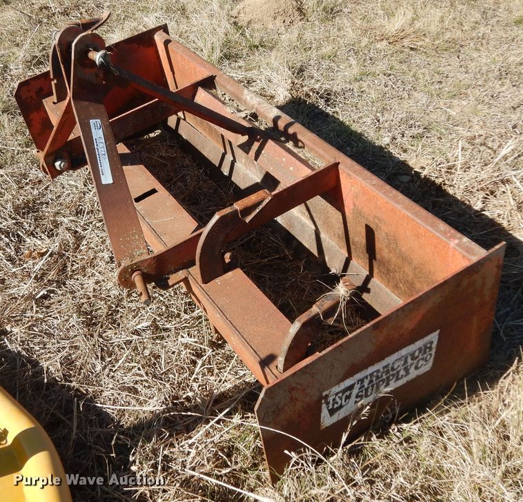 image for item EY9780 2016 John Deere 3032E  MFWD tractor