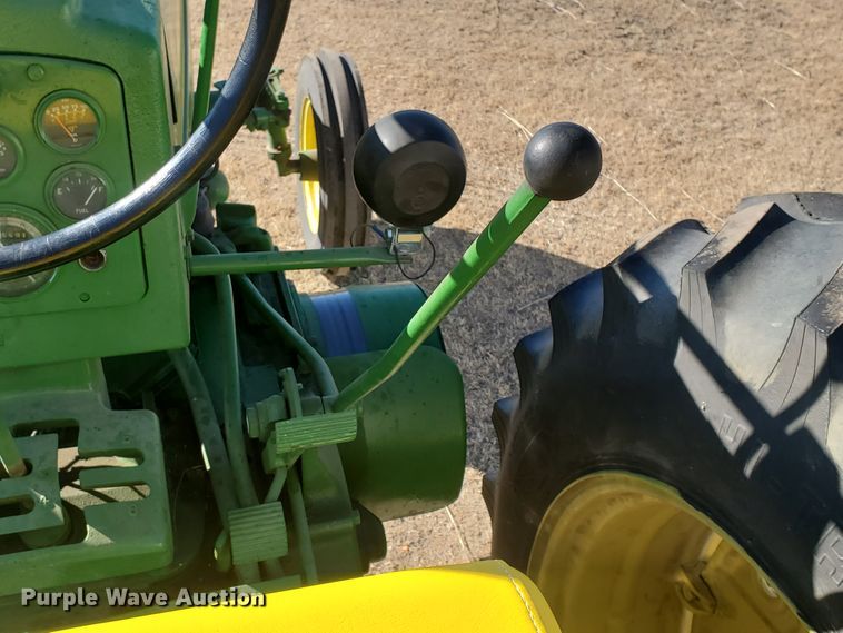image for item GL9002 1958 John Deere 720  tractor