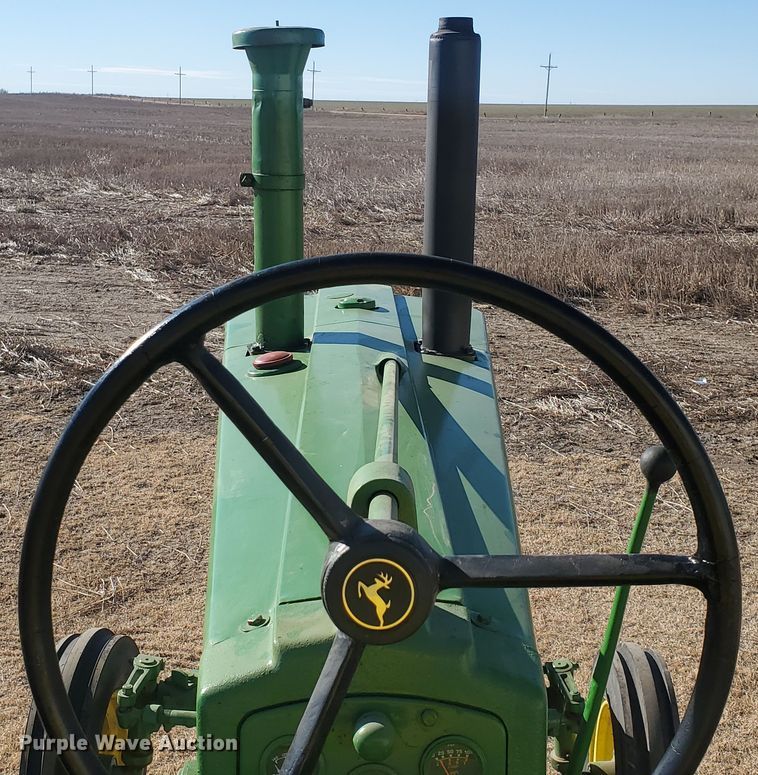 image for item GL9002 1958 John Deere 720  tractor