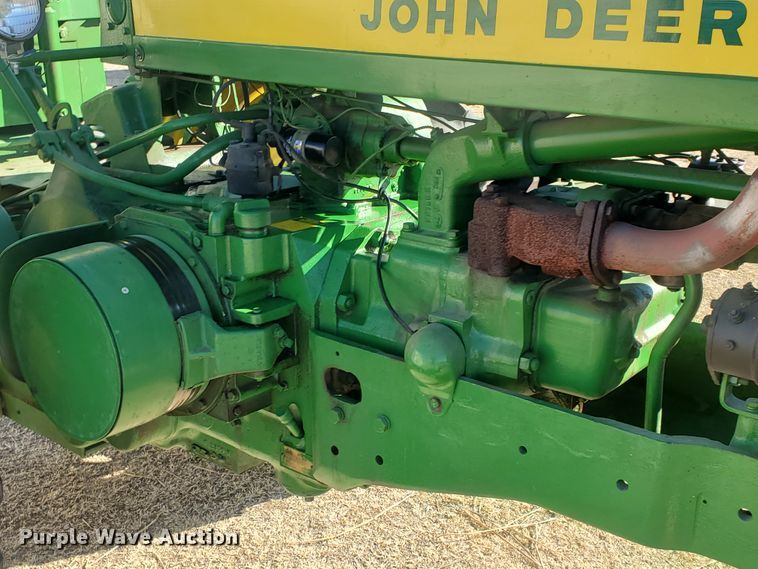 image for item GL9002 1958 John Deere 720  tractor