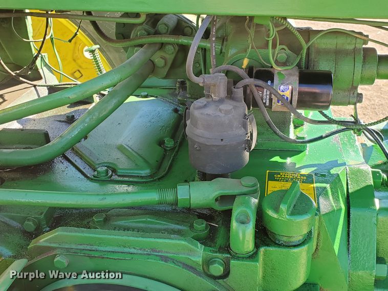 image for item GL9002 1958 John Deere 720  tractor