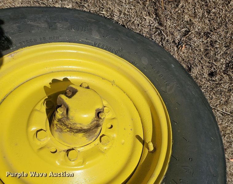 image for item GL9002 1958 John Deere 720  tractor