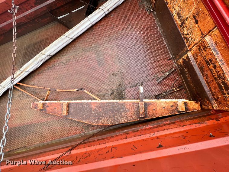 image for item ID9635 1978 International Loadstar 1700  grain truck