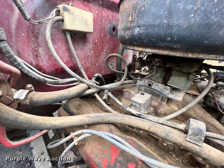 image for item ID9635 1978 International Loadstar 1700  grain truck