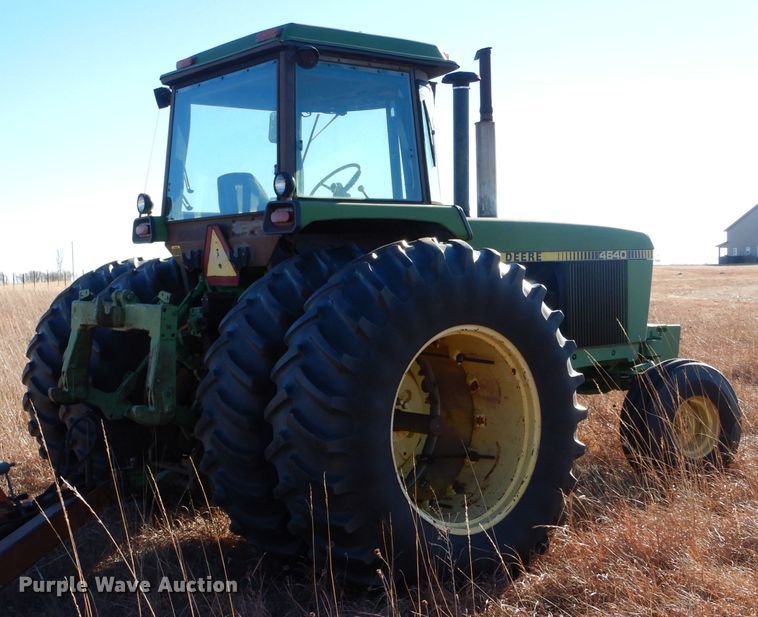 image for item IE9558 1979 John Deere 4640  tractor