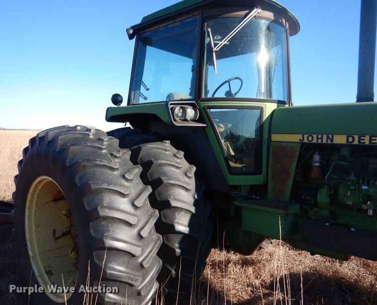 image for item IE9558 1979 John Deere 4640  tractor