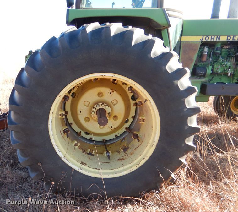 image for item IE9558 1979 John Deere 4640  tractor