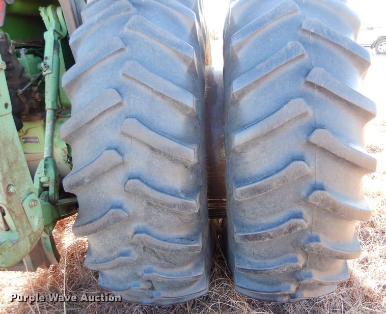 image for item IE9558 1979 John Deere 4640  tractor