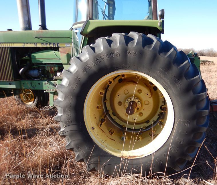 image for item IE9558 1979 John Deere 4640  tractor