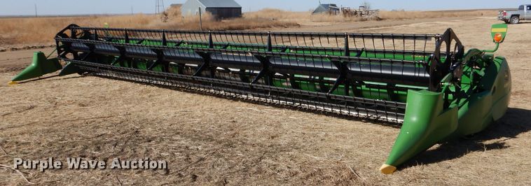 image for item IE9594 2009 John Deere 635F  flex head