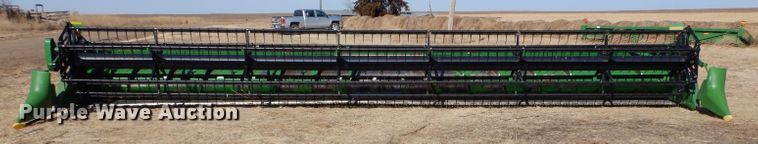 image for item IE9594 2009 John Deere 635F  flex head