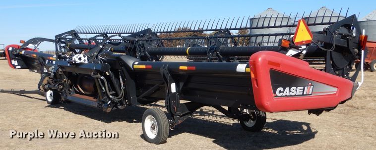 image for item IE9616 2009 Case IH 2162  draper head