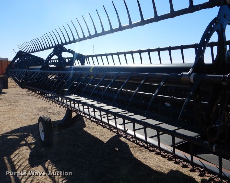image for item IE9616 2009 Case IH 2162  draper head