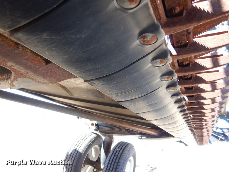 image for item IE9616 2009 Case IH 2162  draper head