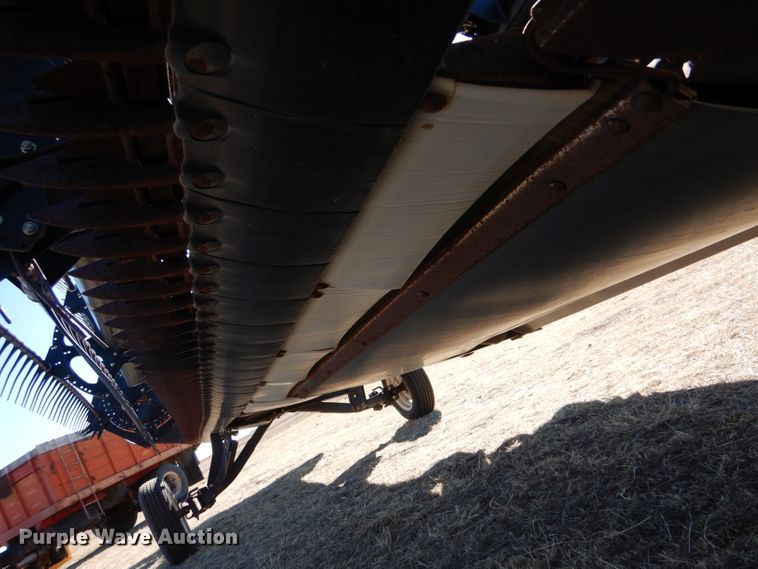 image for item IE9616 2009 Case IH 2162  draper head