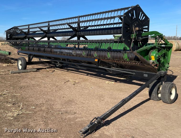 image for item IJ9600 1991 John Deere 930  rigid head