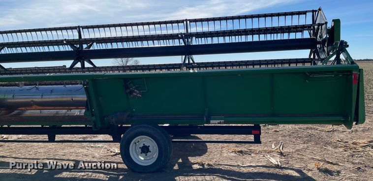 image for item IJ9600 1991 John Deere 930  rigid head