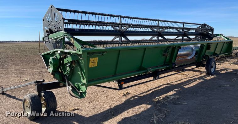 image for item IJ9600 1991 John Deere 930  rigid head