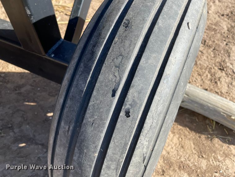 image for item IJ9600 1991 John Deere 930  rigid head