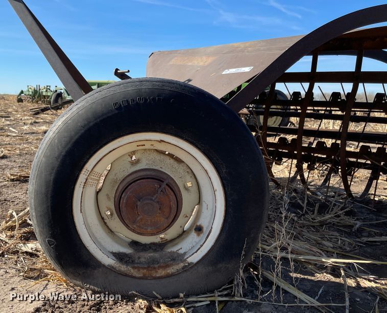 image for item IJ9612 Oliver  rotary hay rake