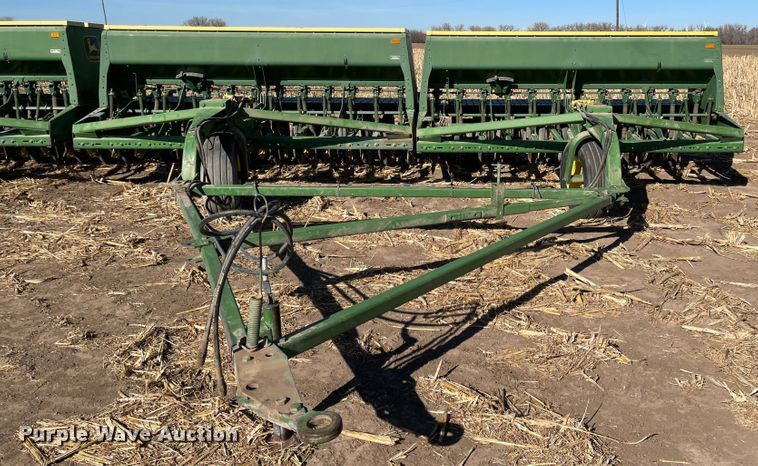 image for item IJ9613 John Deere 9300  grain drill