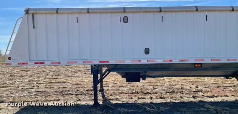 image for item IJ9614 2005 Neville  grain trailer