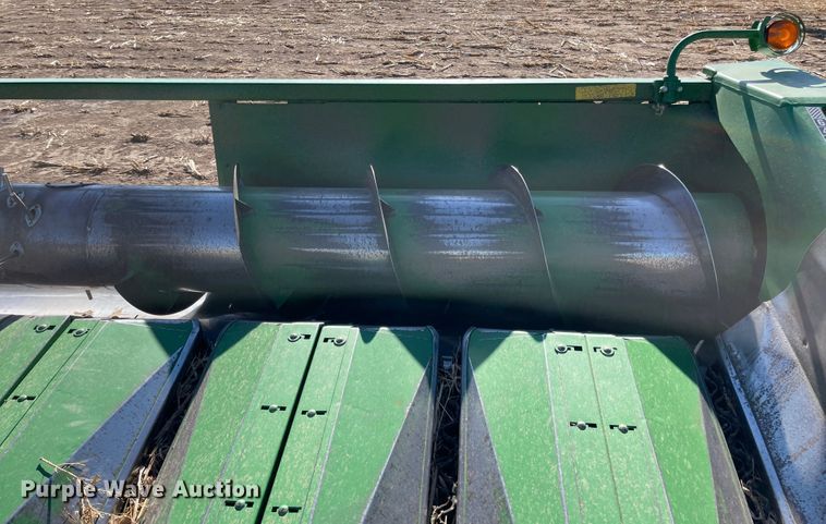 image for item IJ9615 John Deere 853A  all-crop head