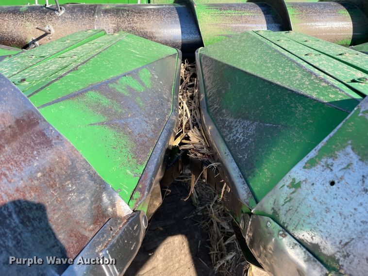 image for item IJ9615 John Deere 853A  all-crop head