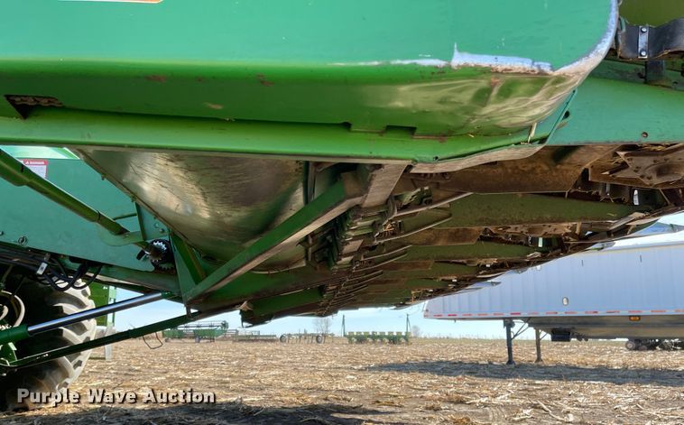 image for item IJ9615 John Deere 853A  all-crop head
