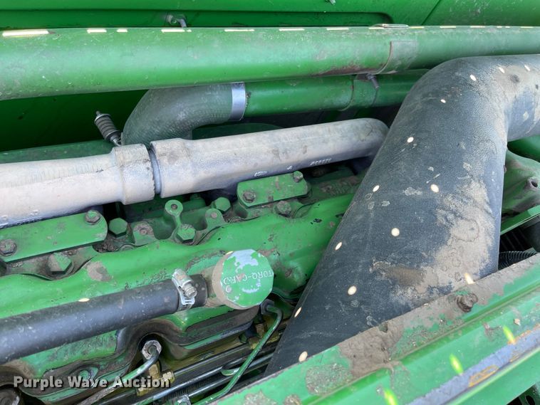 image for item IJ9619 1991 John Deere 9600  combine