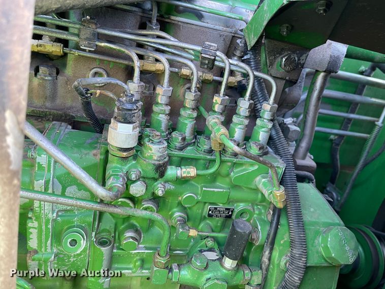 image for item IJ9619 1991 John Deere 9600  combine