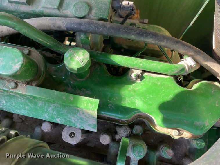 image for item IJ9620 1996 John Deere 8770  4WD tractor