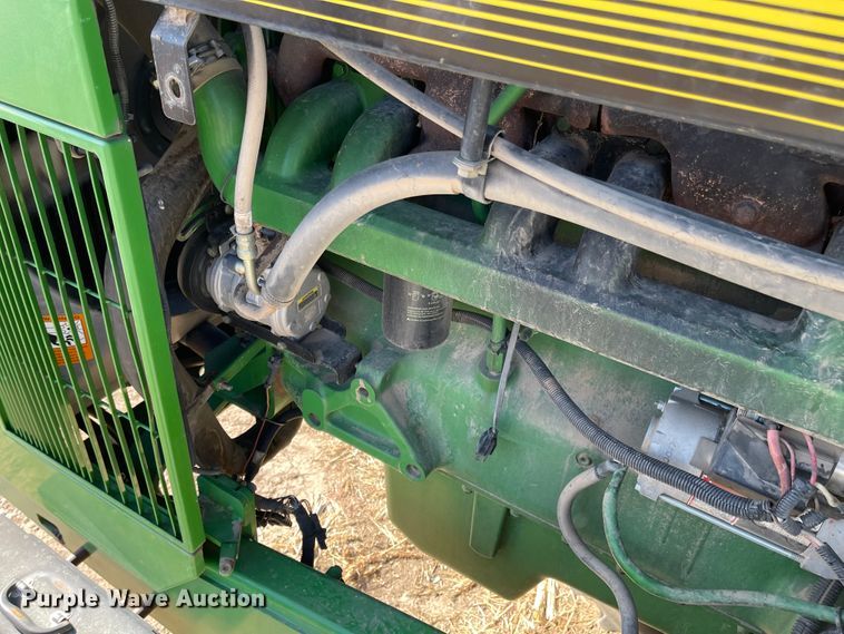 image for item IJ9620 1996 John Deere 8770  4WD tractor