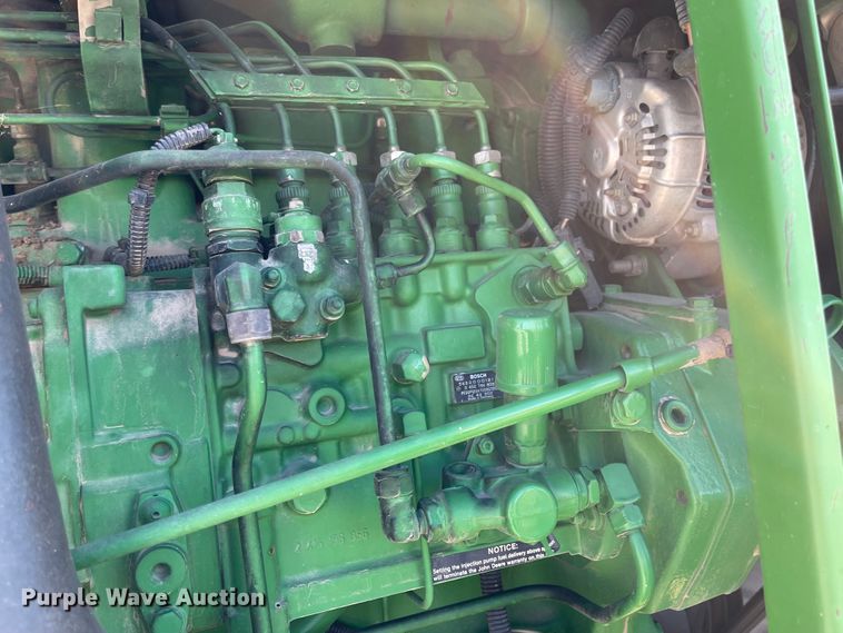 image for item IJ9620 1996 John Deere 8770  4WD tractor