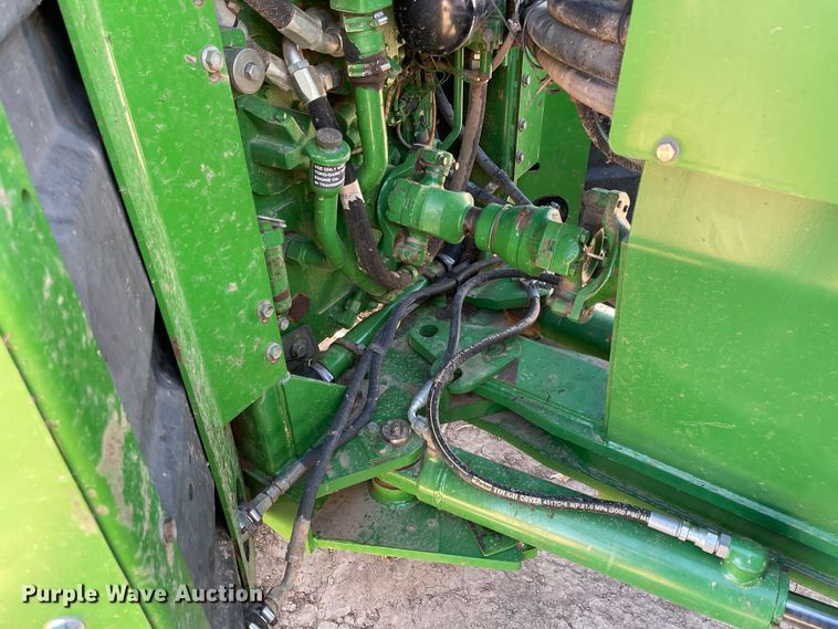 image for item IJ9620 1996 John Deere 8770  4WD tractor