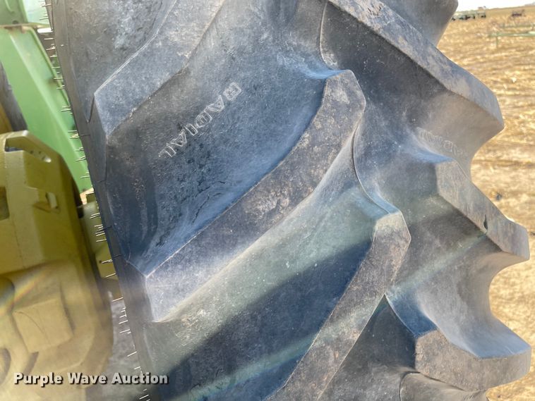 image for item IJ9620 1996 John Deere 8770  4WD tractor