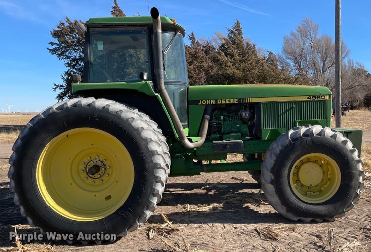 image for item IJ9621 1994 John Deere 4960  MFWD tractor