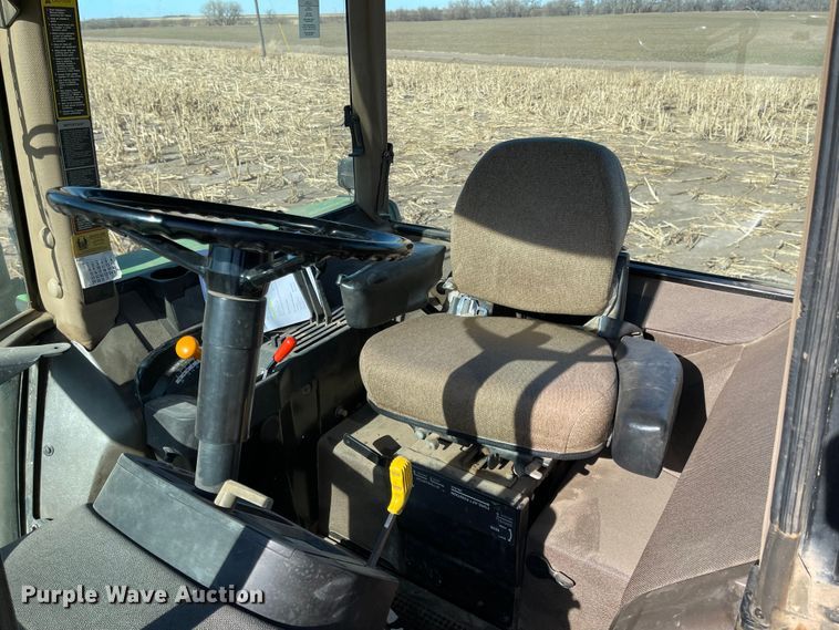 image for item IJ9621 1994 John Deere 4960  MFWD tractor