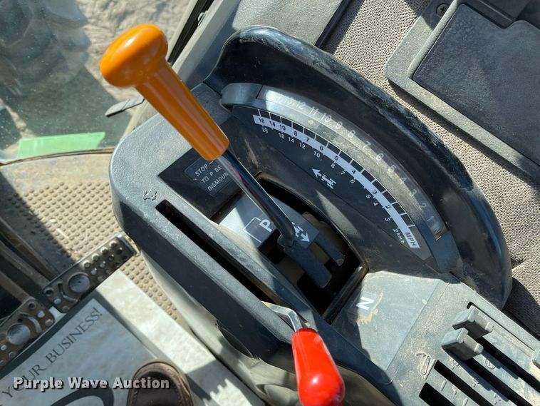 image for item IJ9621 1994 John Deere 4960  MFWD tractor