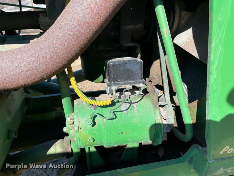 image for item IJ9659 1956 John Deere 60  tractor