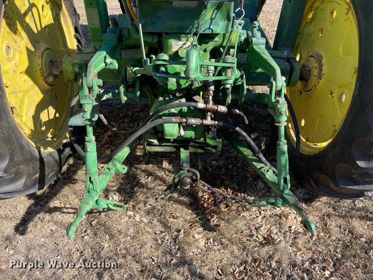 image for item IJ9659 1956 John Deere 60  tractor