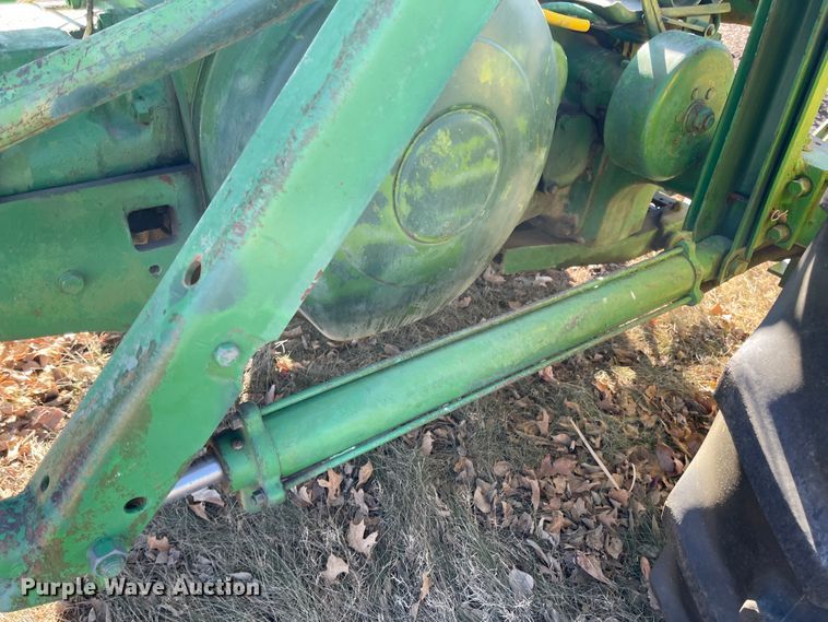 image for item IJ9659 1956 John Deere 60  tractor