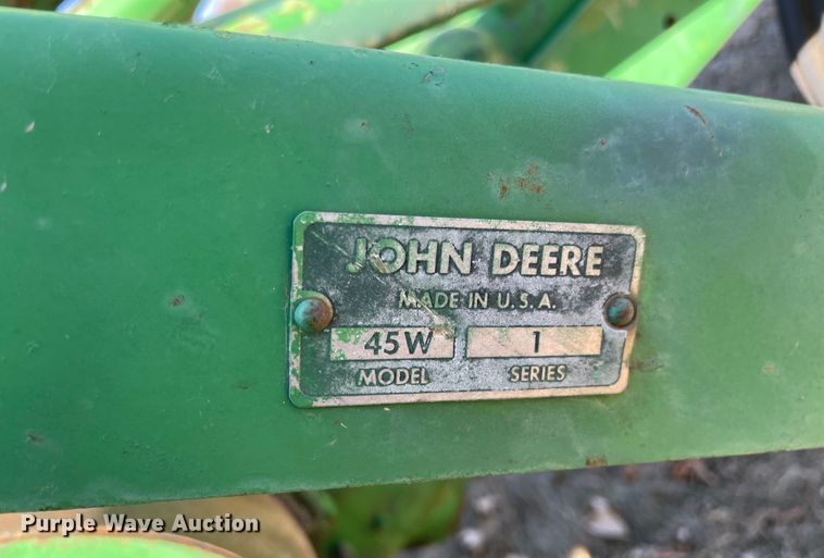 image for item IJ9659 1956 John Deere 60  tractor